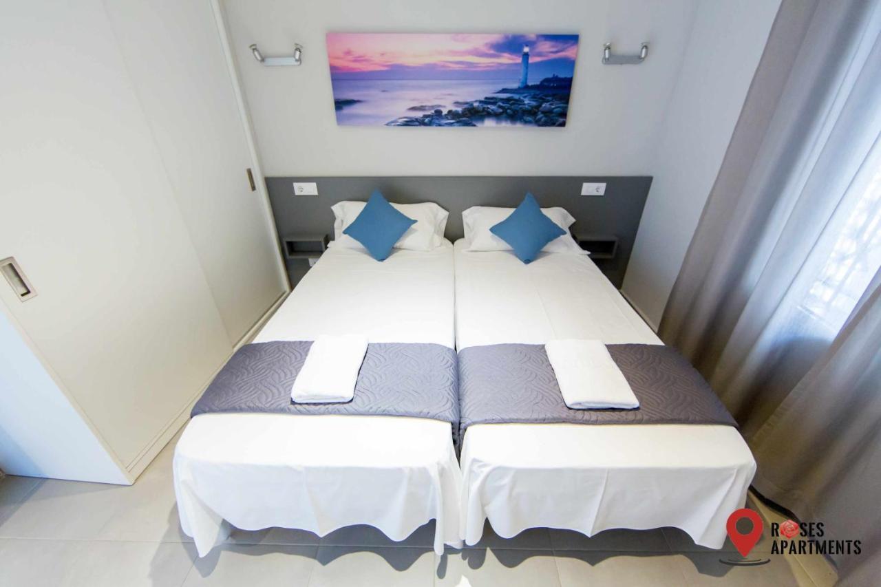 Roses Apartments Ocean 2 Habitaciones Vista Mar Lateral المظهر الخارجي الصورة